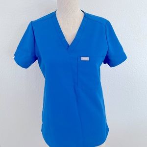 Figs Catarina one-pocket scrub top, royal blue XS